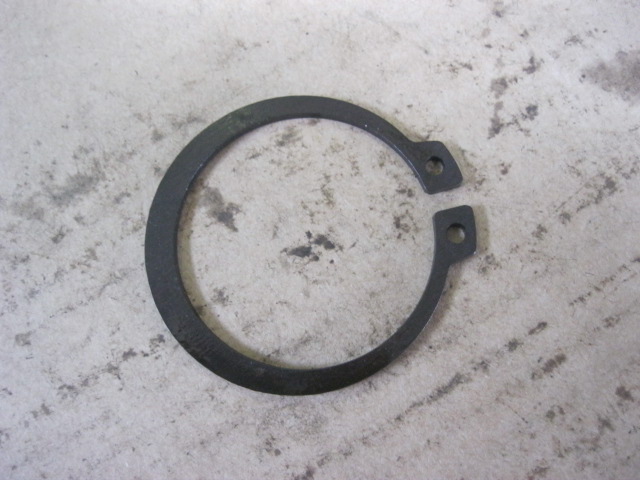 SP100037	ZF.0630501033	retaining ring