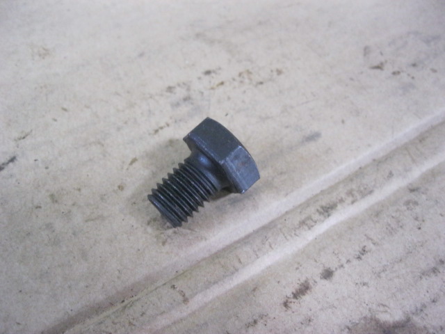 SP100107	ZF.0636102411	bolt