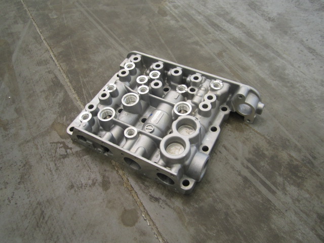 SP100454	ZF.4644306558	valve block