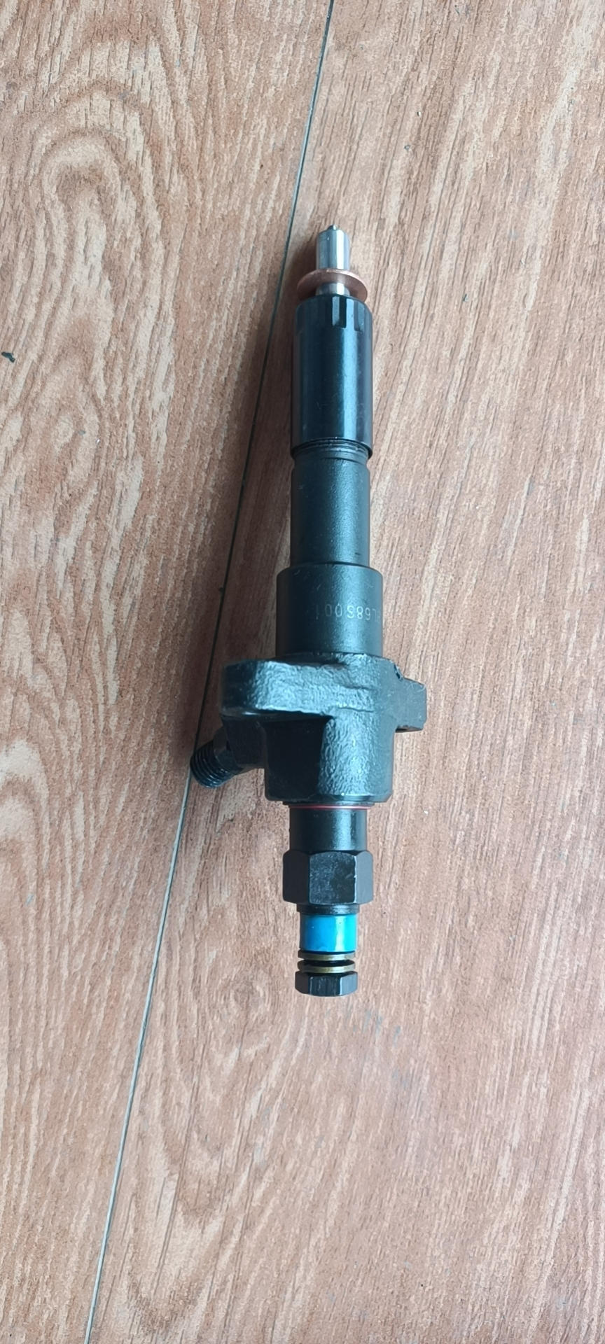 495B-22000A 		Fuel injector