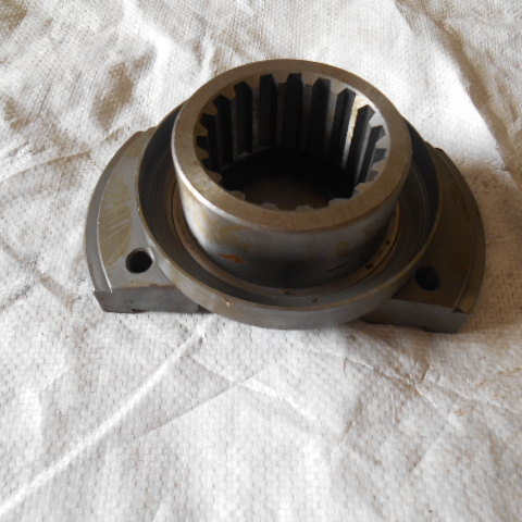 16Y-15-00009 		Coupling