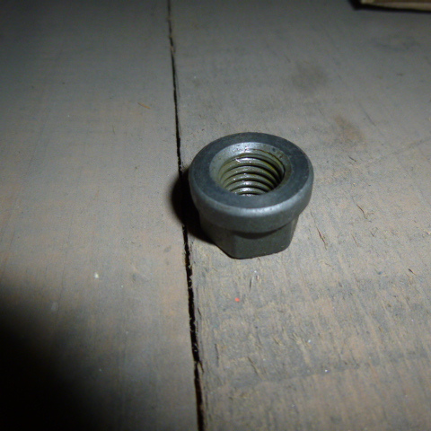 SP101867	WD.61200040034	shoulder nut