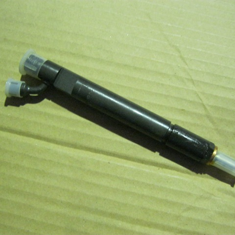 SP105153	3802753	fuel injector