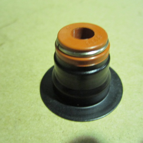 SP105734	3957912	Valve seal