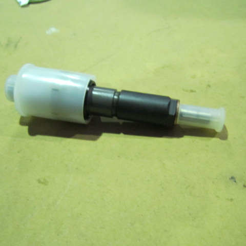 SP105918	3802677	fuel injector