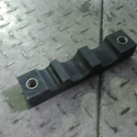 09C0110	ZL50C.9B.9A	pipe clamp assembly; fittings