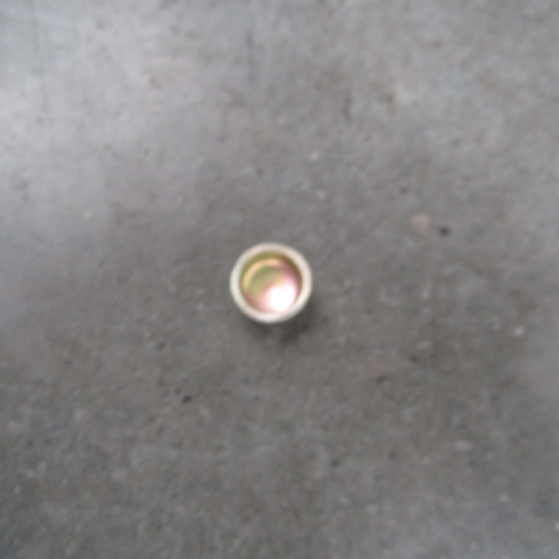 SP106369	C3900955	bowl plug