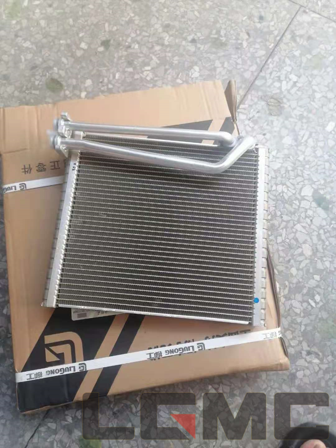 20C0882 Evaporator cold core