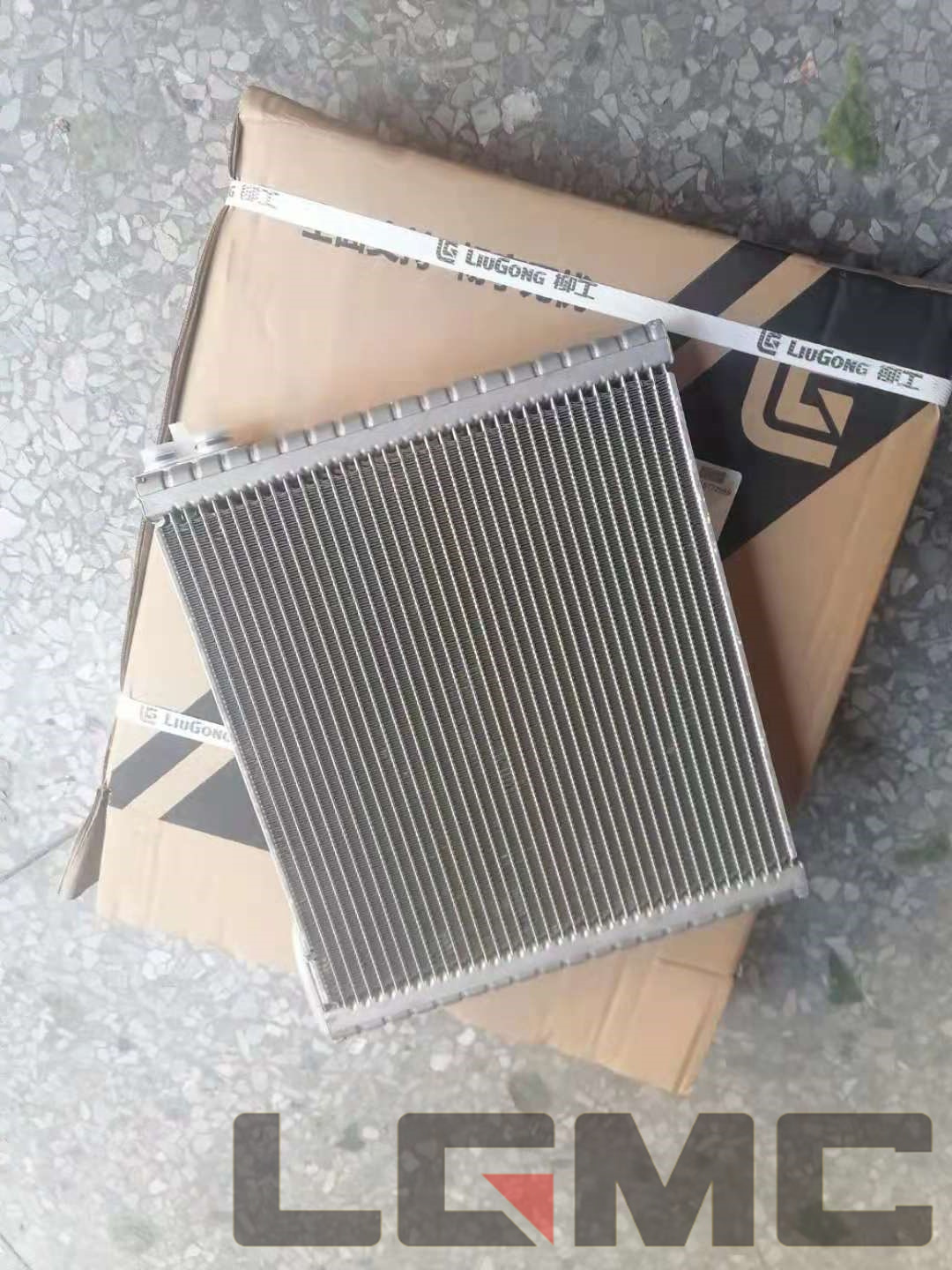 20C0882 Evaporator cold core