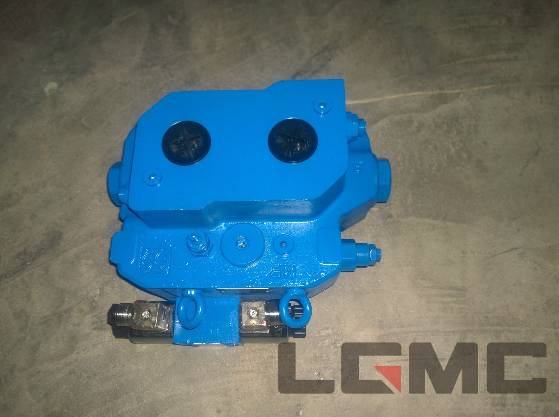 4120008414 Electro-hydraulic directional valve