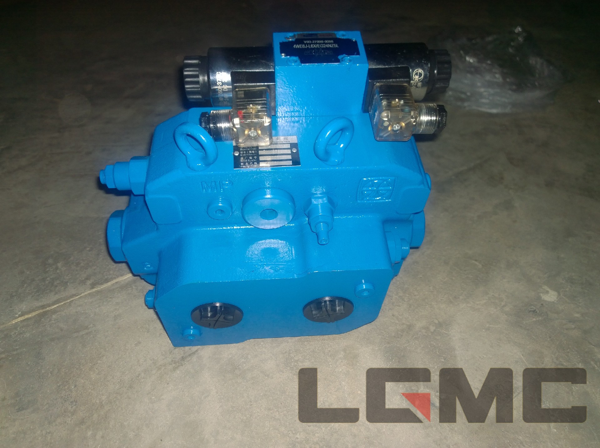 4120008414 Electro-hydraulic directional valve