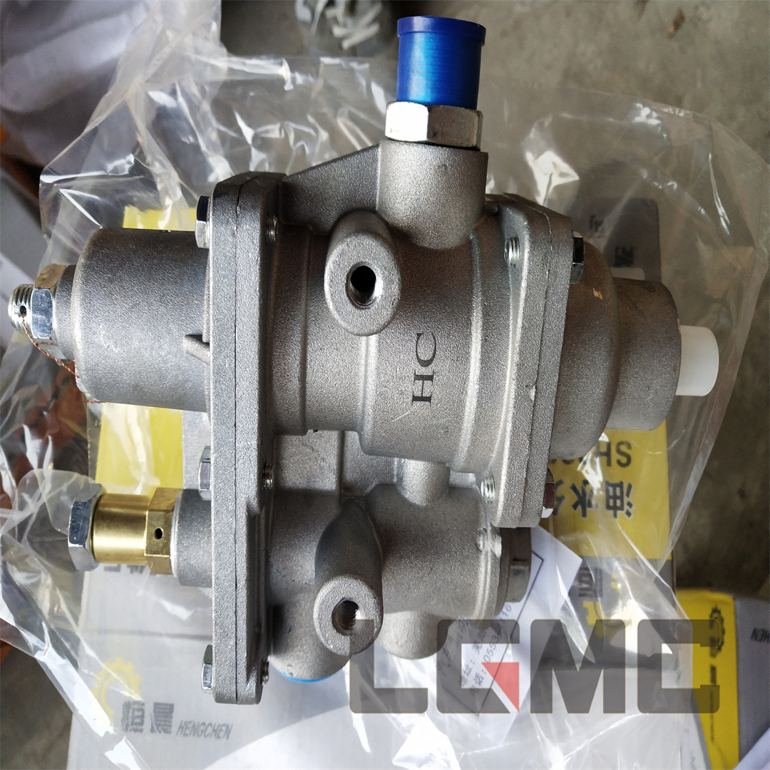 13C0026 Oil-water separator combination valve