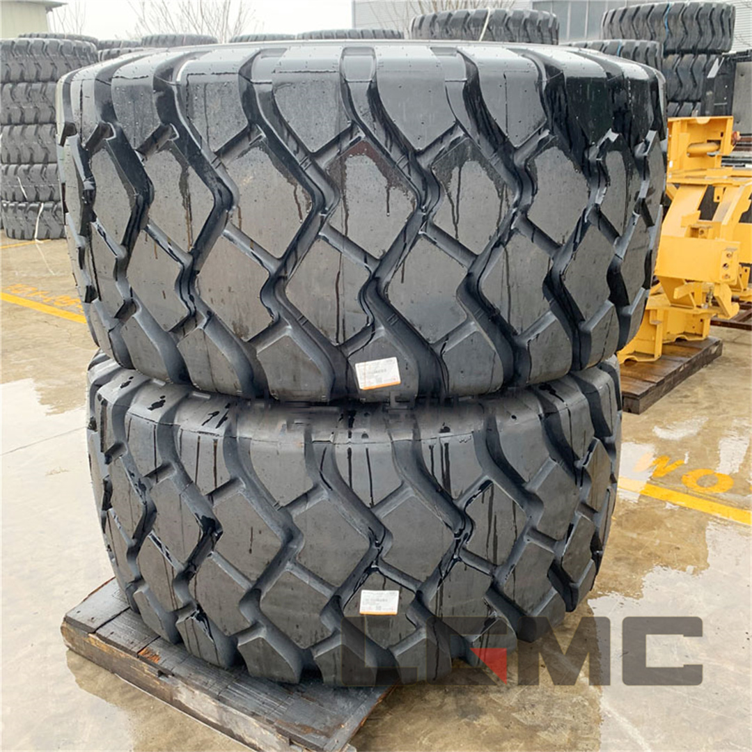 16B0220 75065R25 Radial tire