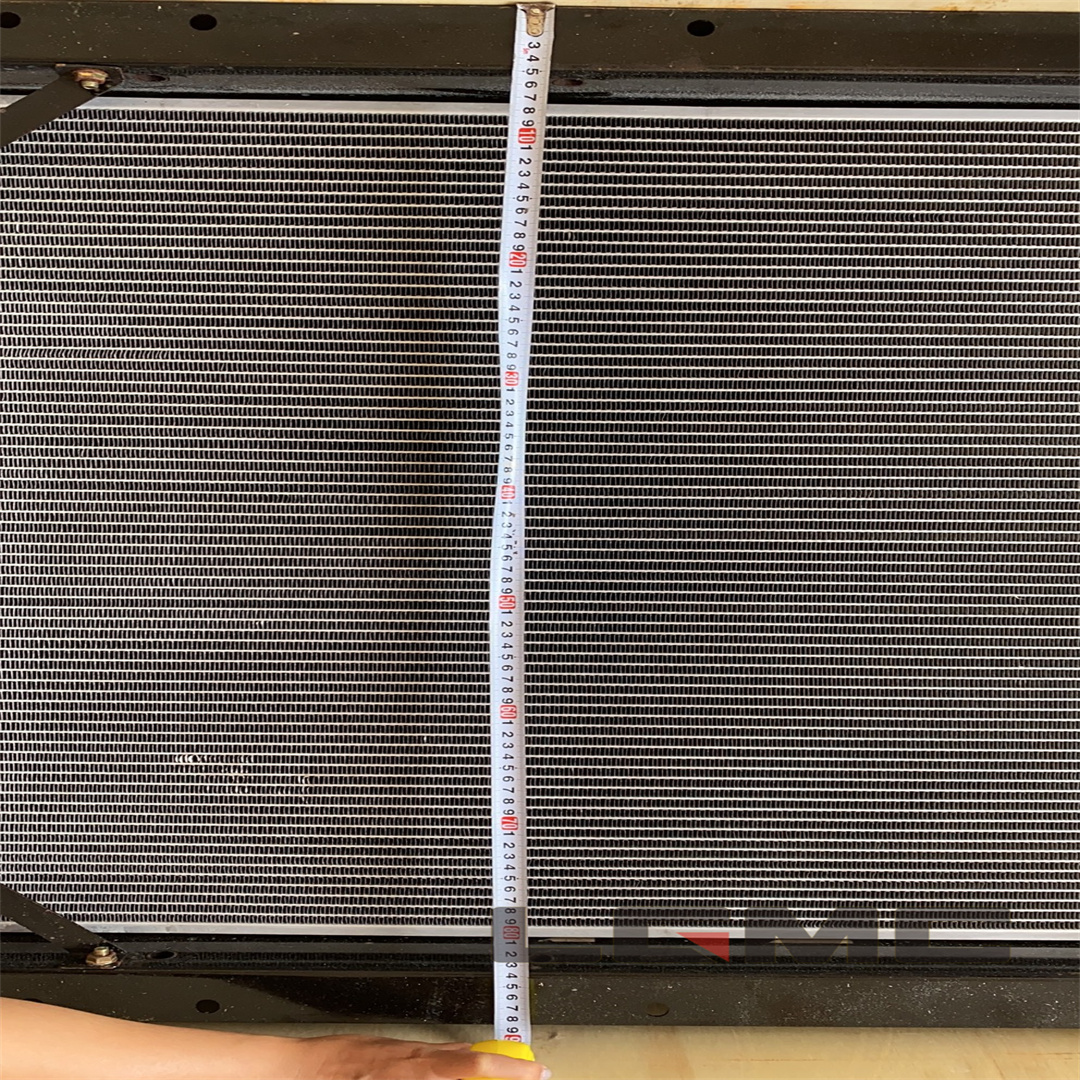 20C0044 Water tank radiator