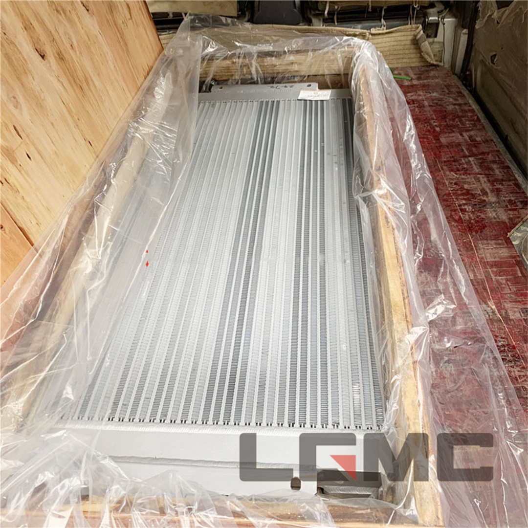 20C2472 Hydraulic oil radiator