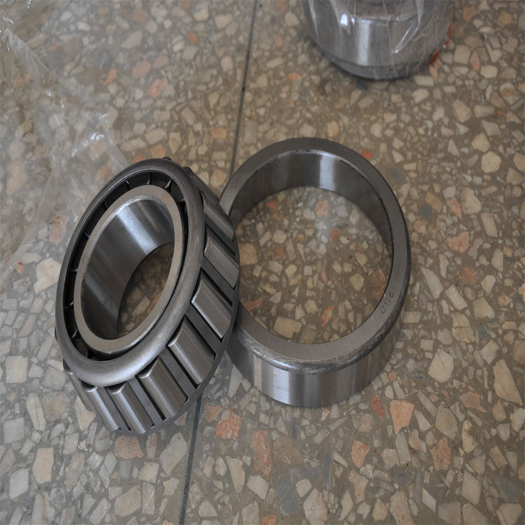 23B0023 Tapered roller bearing