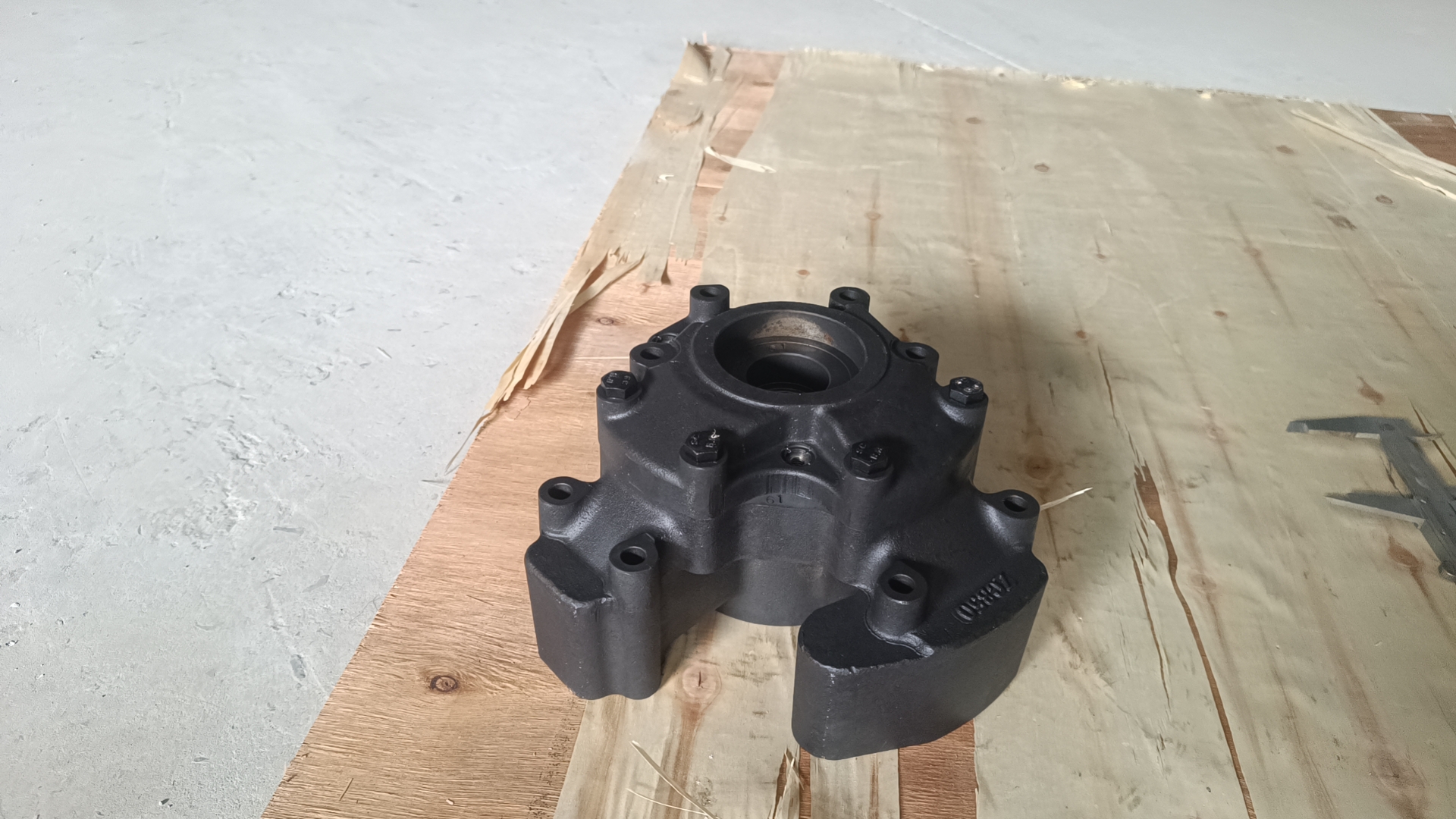 0750 132 143	GEAR PUMP