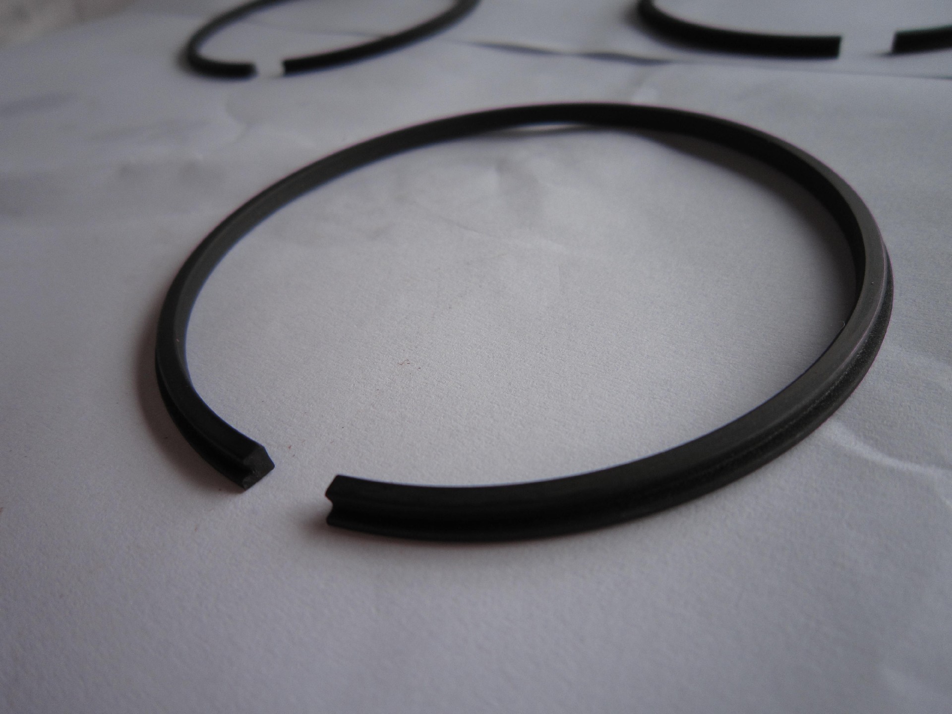 0501308830 retaining ring