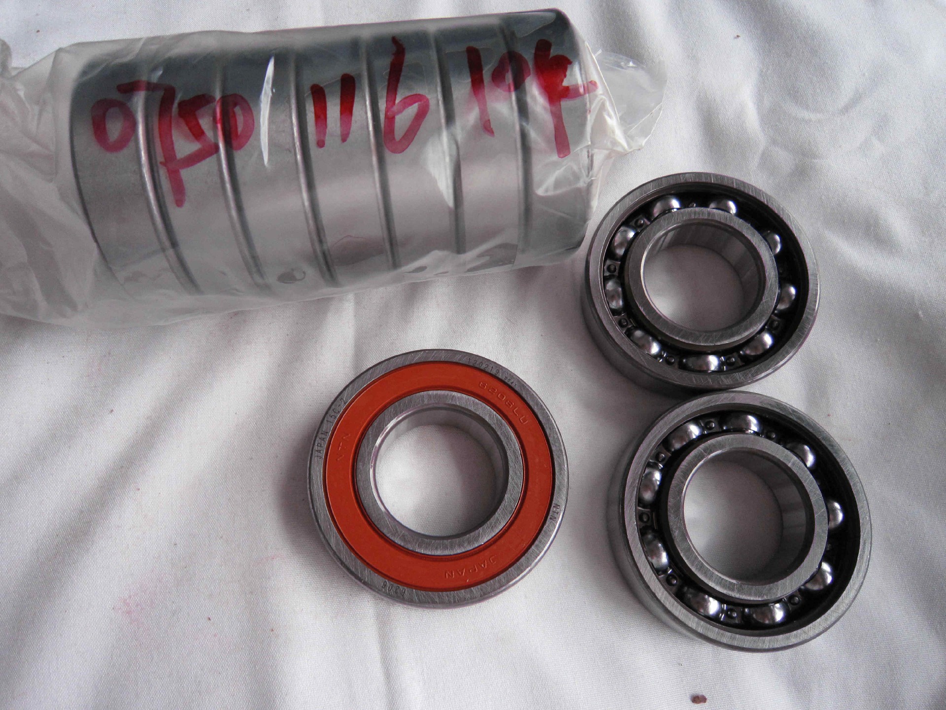 0750116104 Ball bearing