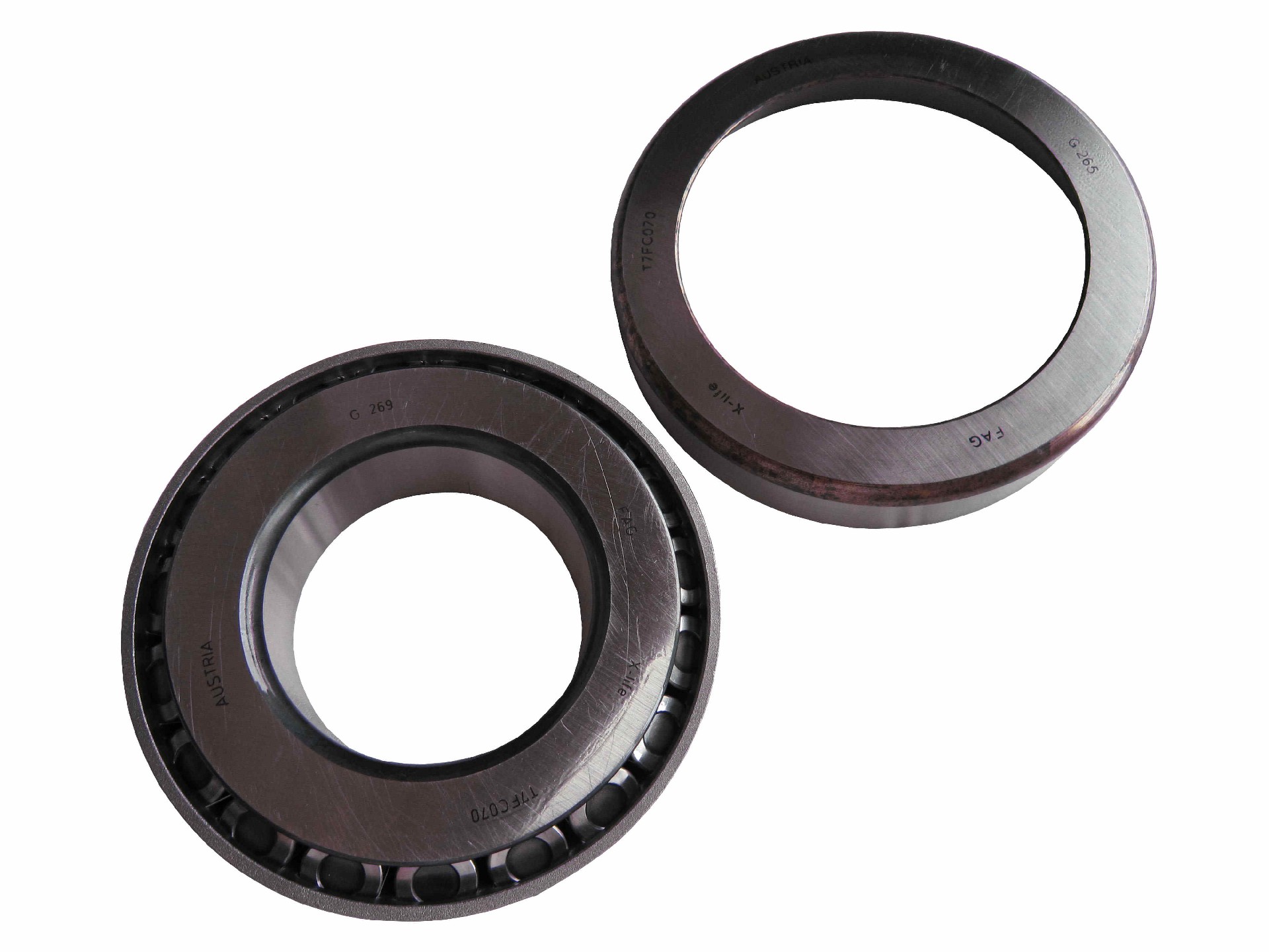 0750117143 Roller bearing