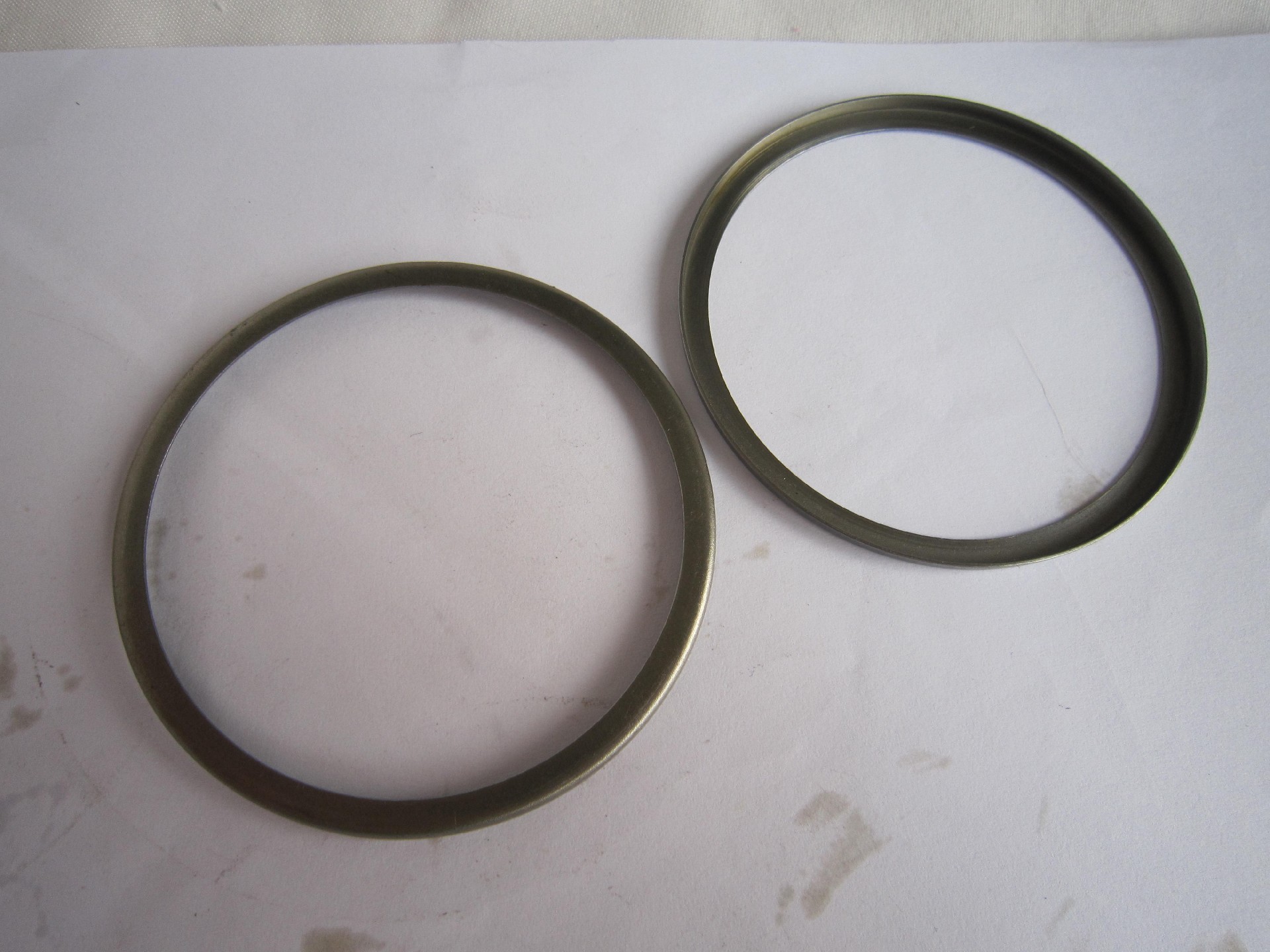 4642308084 Guide ring