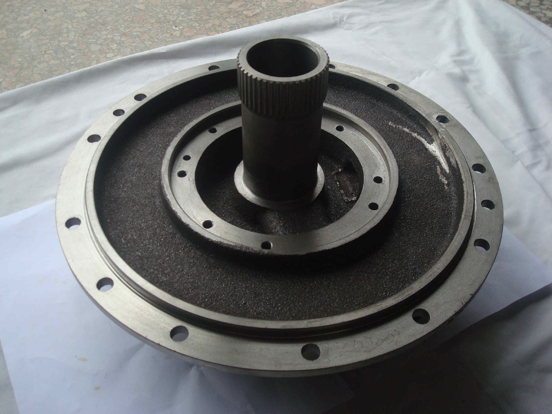 4644302250 Oil distribution flange