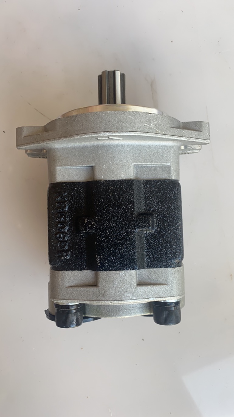 11K2012 Gear Pump; Left Rotation 6 Teeth 32ML