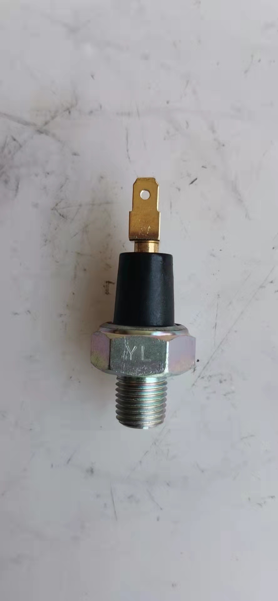 490B-01075 Oil pressure sensor