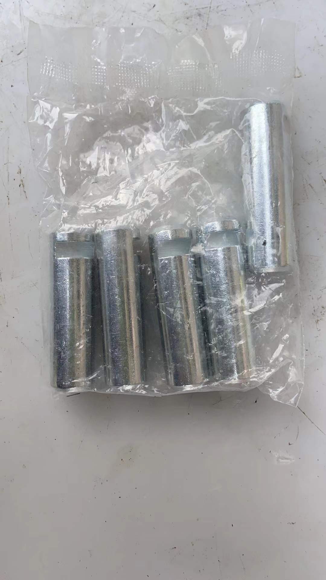 A21B4-32261A Connecting rod pin M16×60Chốt 2 đầu thanh liên kết lái HELI (Cái)