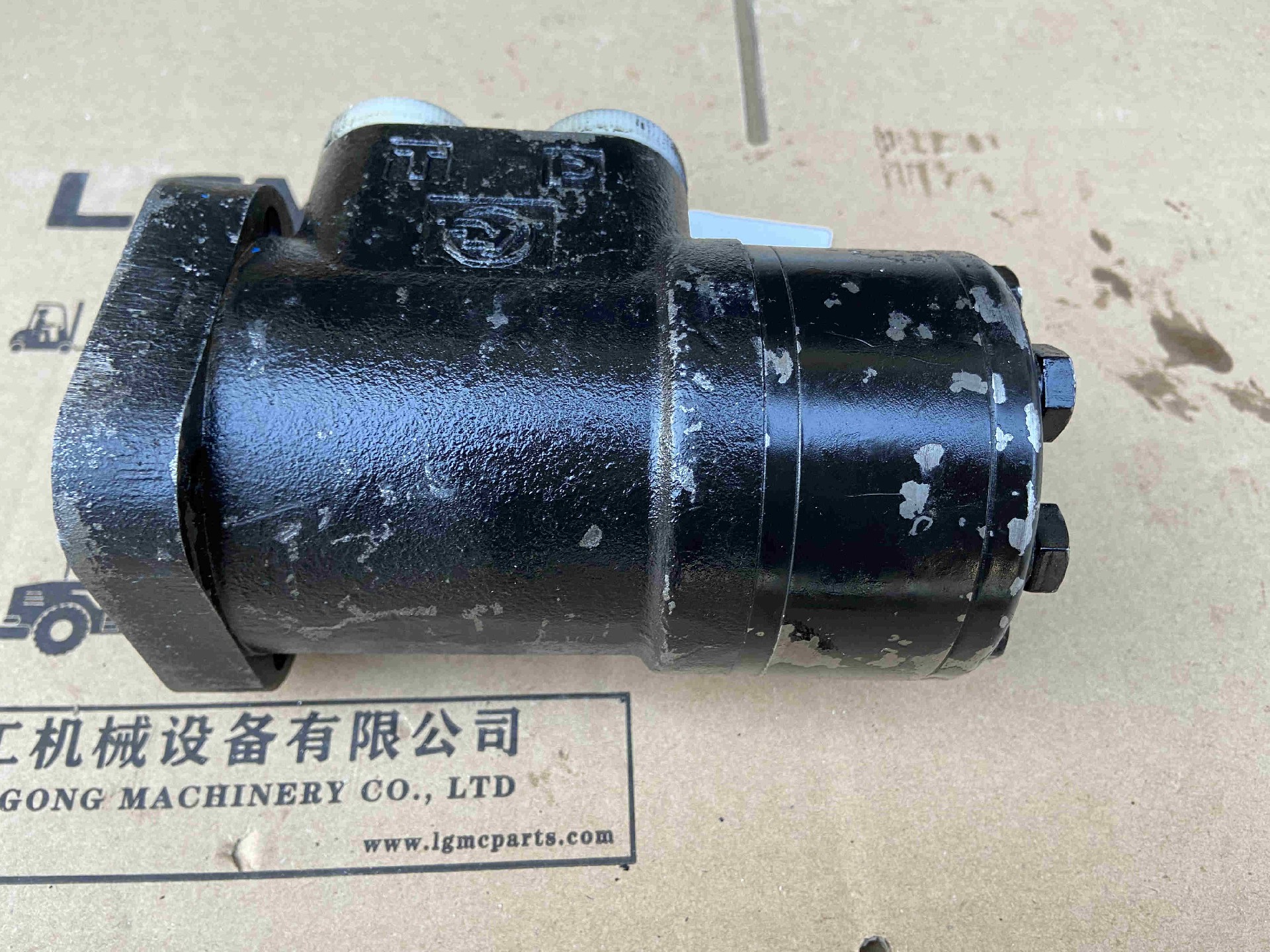 GR501-211000-000 Steering gear