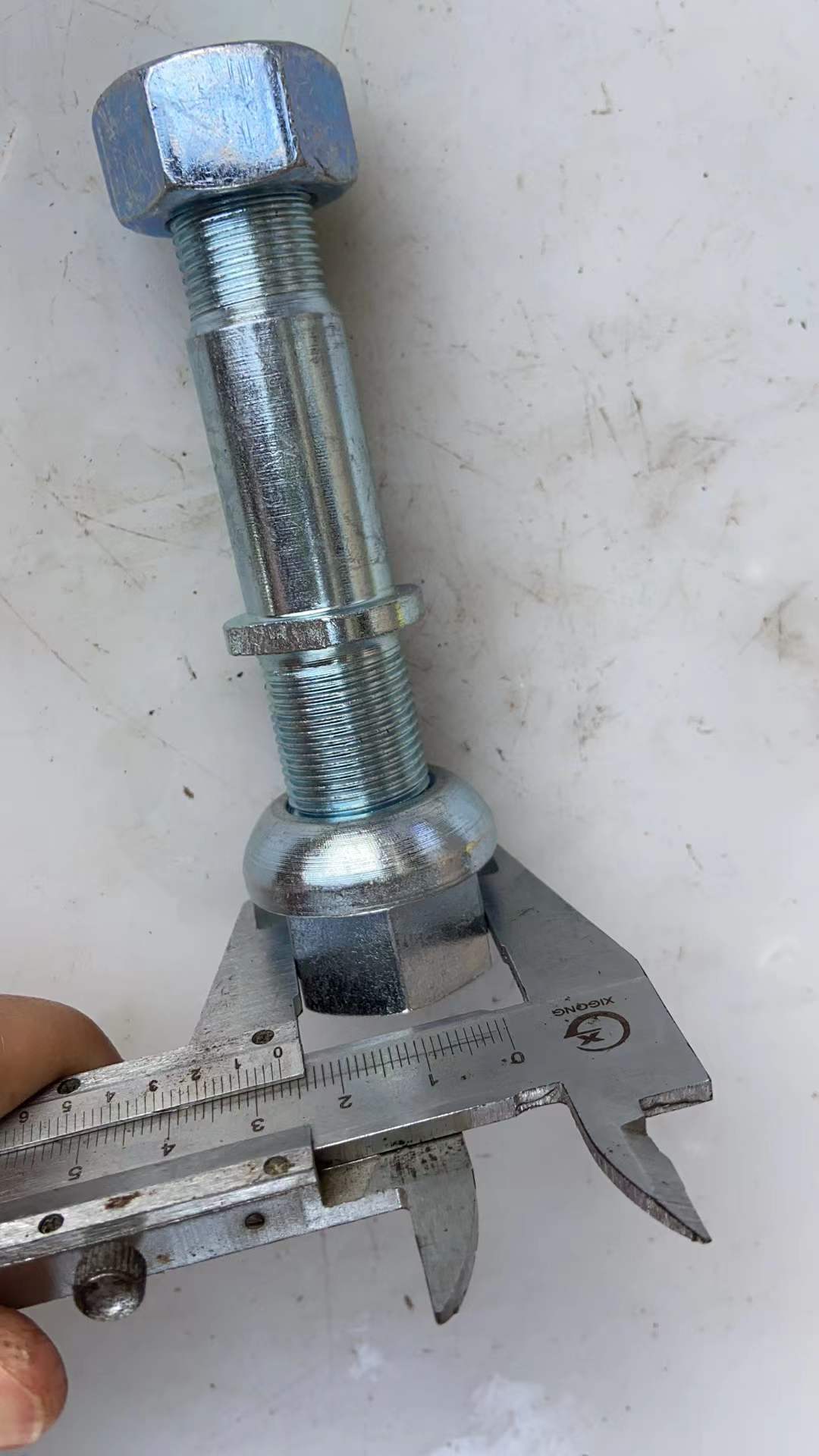 N163-110001-500 Hub Bolt Bu lông tắc kê trước 3T (Double Tyre)