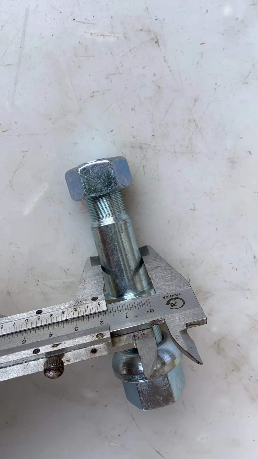 N163-110001-500 Hub Bolt Bu lông tắc kê trước 3T (Double Tyre)