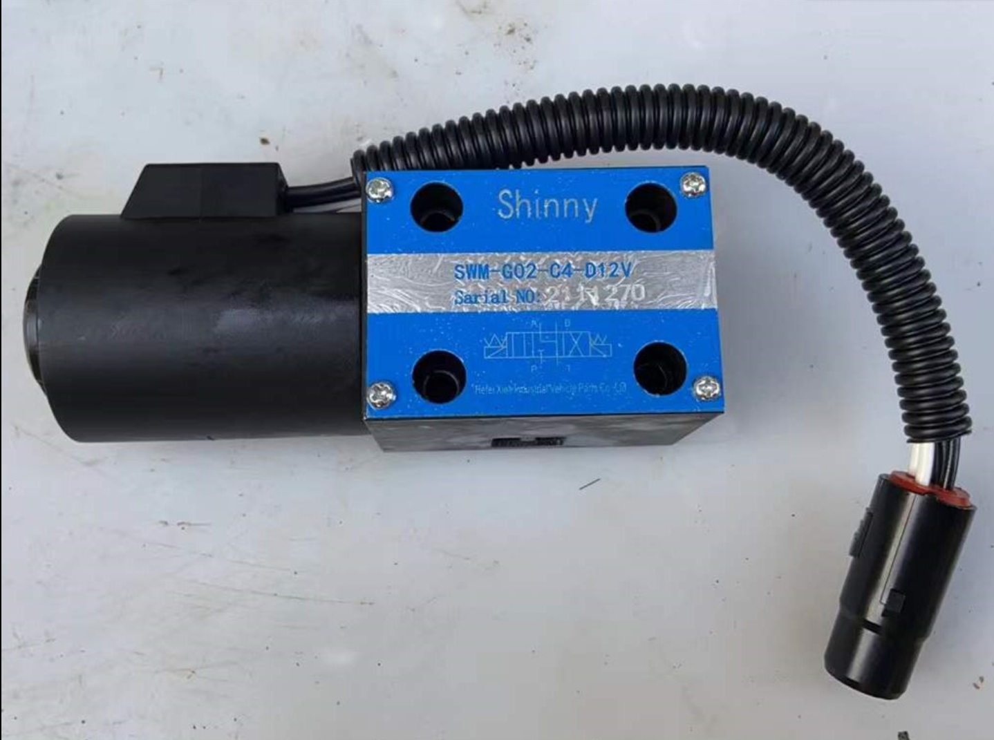 YQX30DH-4200 Gear Solenoid Valve Van điện từ (Cái)