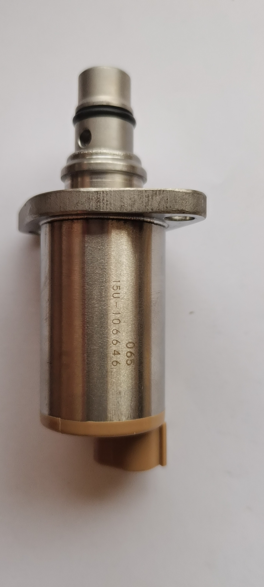 8-98043687-0 Valve