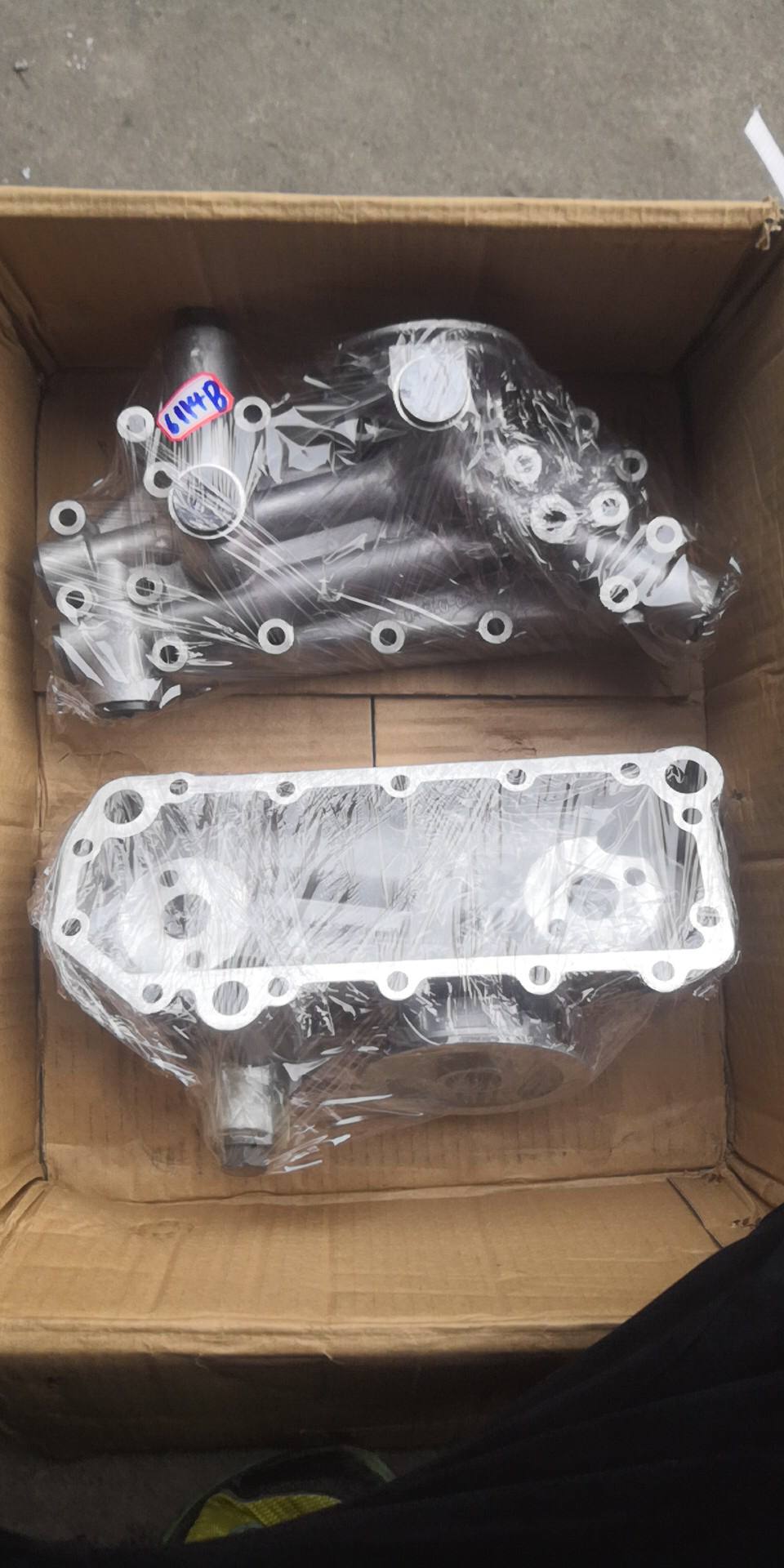 6114B Upper diesel cylinder head