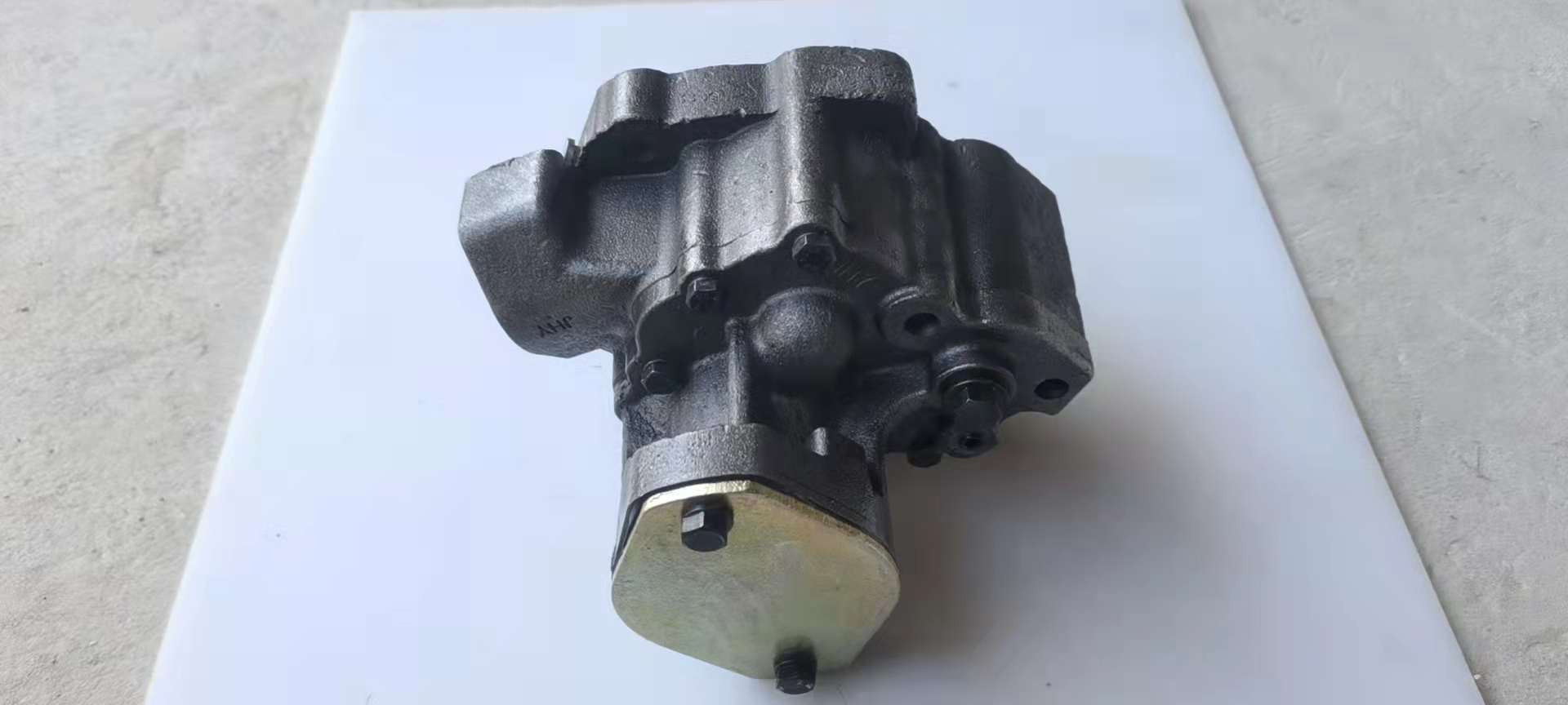 3609833 3821579 Oil Pump