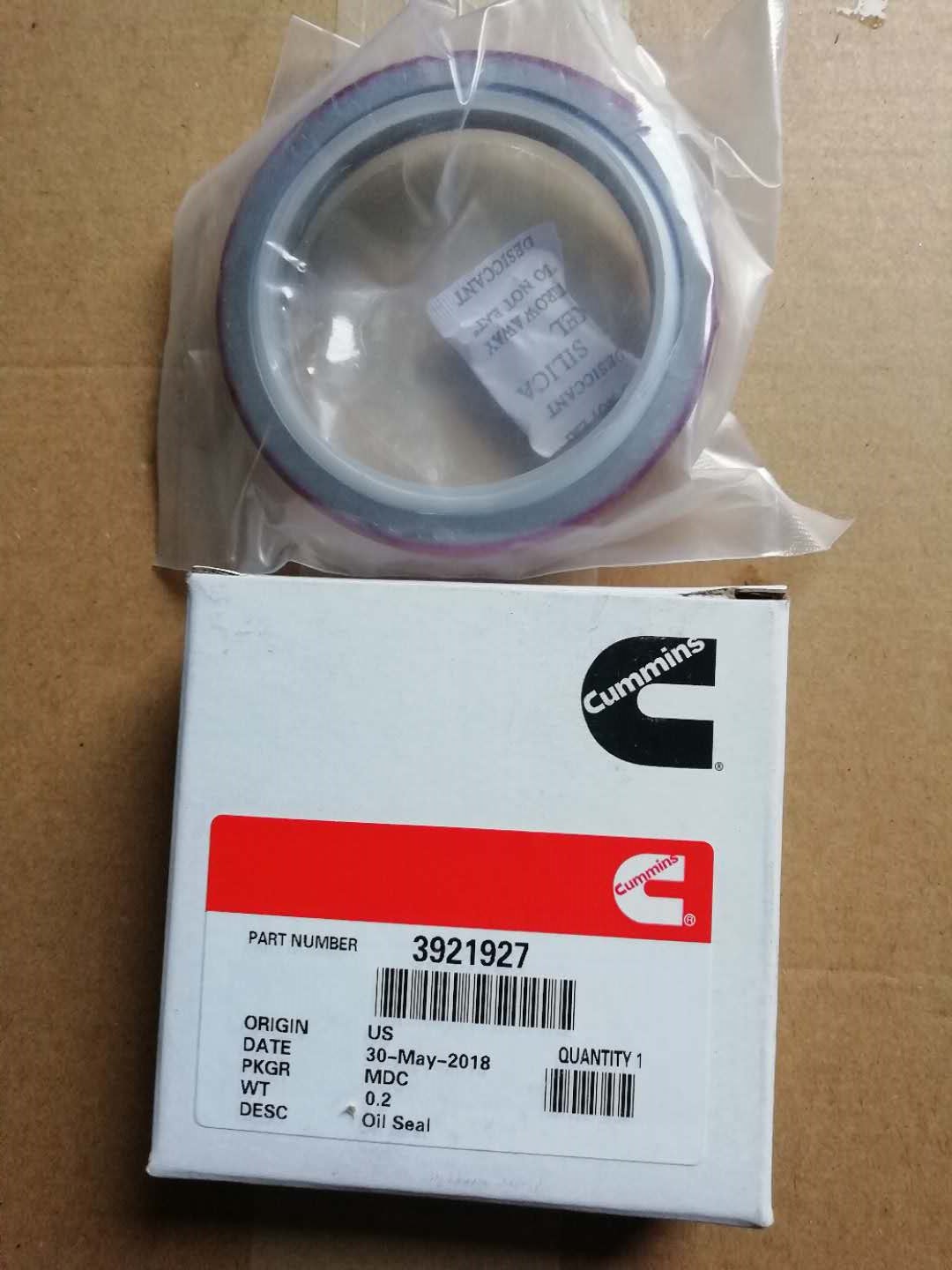 3921927 Crankshaft front oil seal