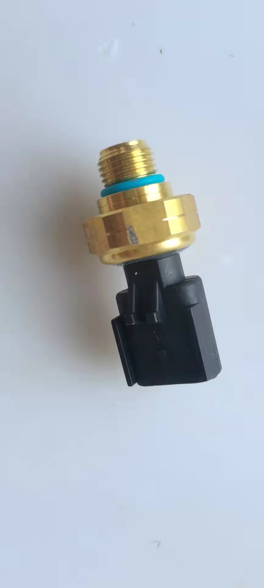 4921517 Oil pressure sensor