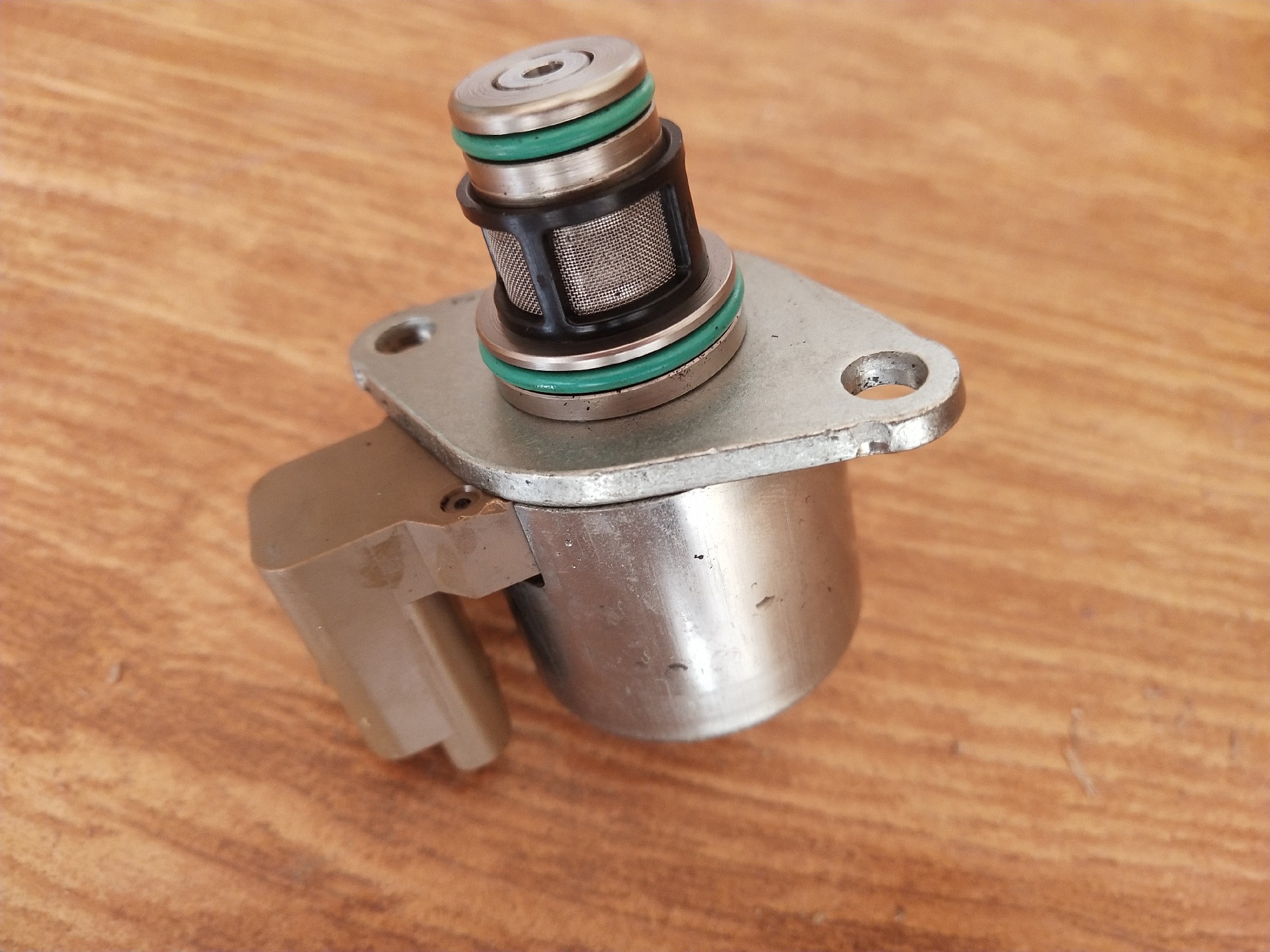 28233373 Solenoid valve