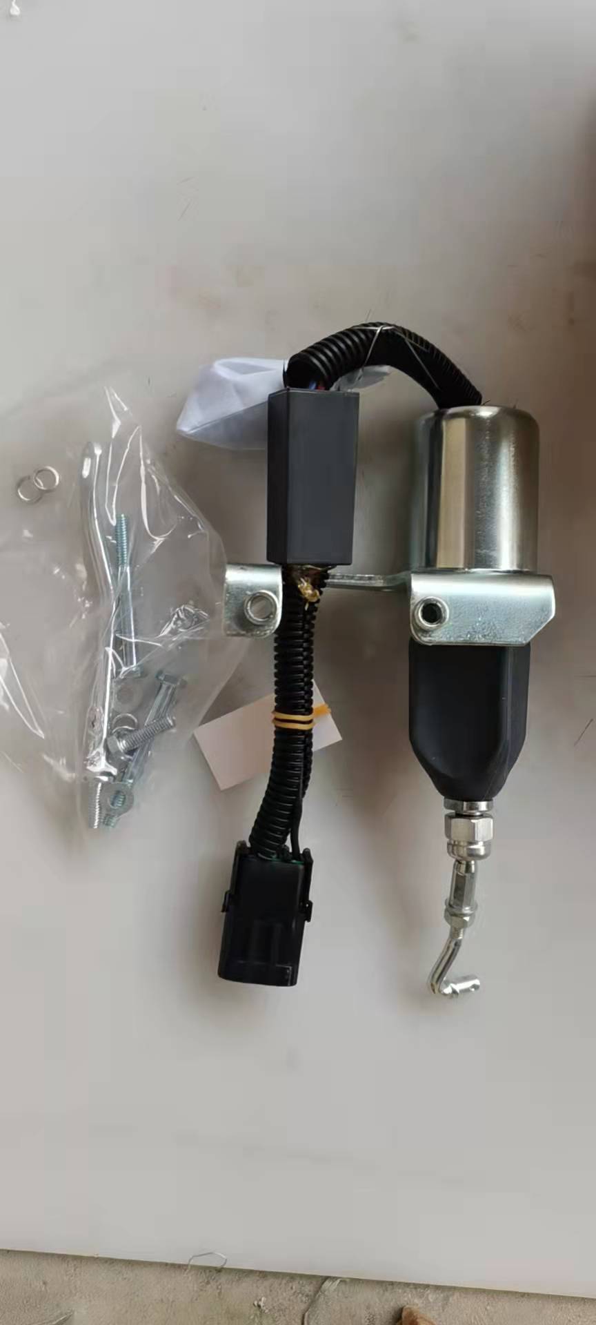 C4942879 flameout solenoid valve SOLENOIDE SP126801