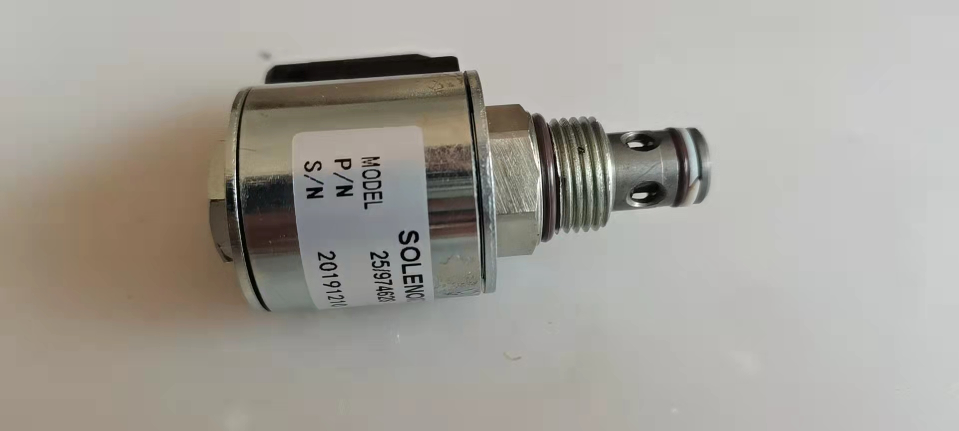 VOE20795296 Solenoid valve