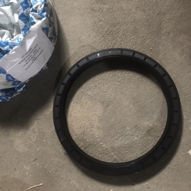 53100007 Oil seal