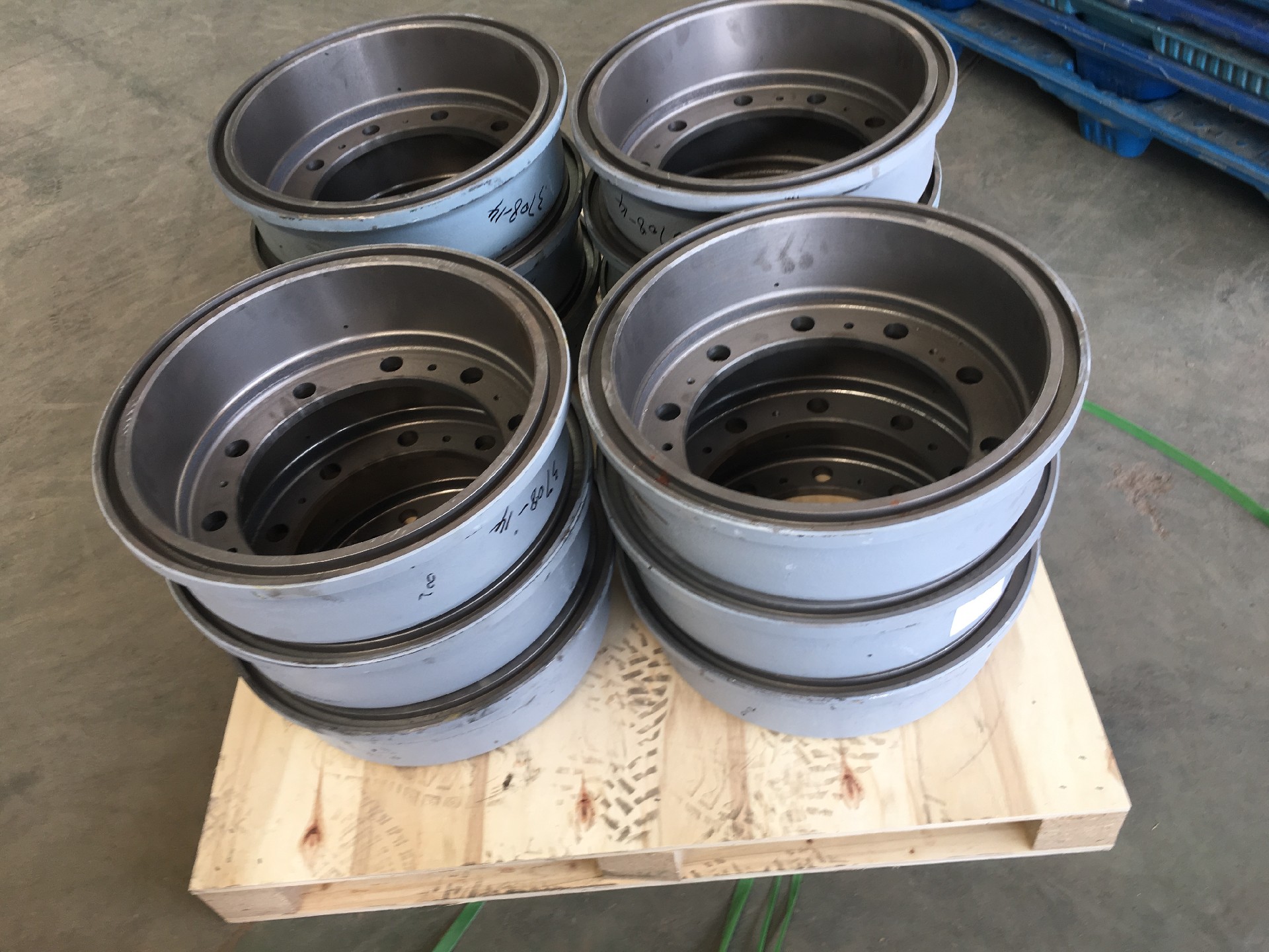 80513002 Brake drum