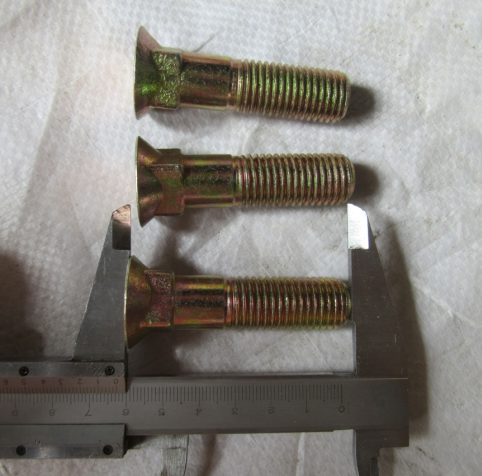 28140006791 Blade bolt