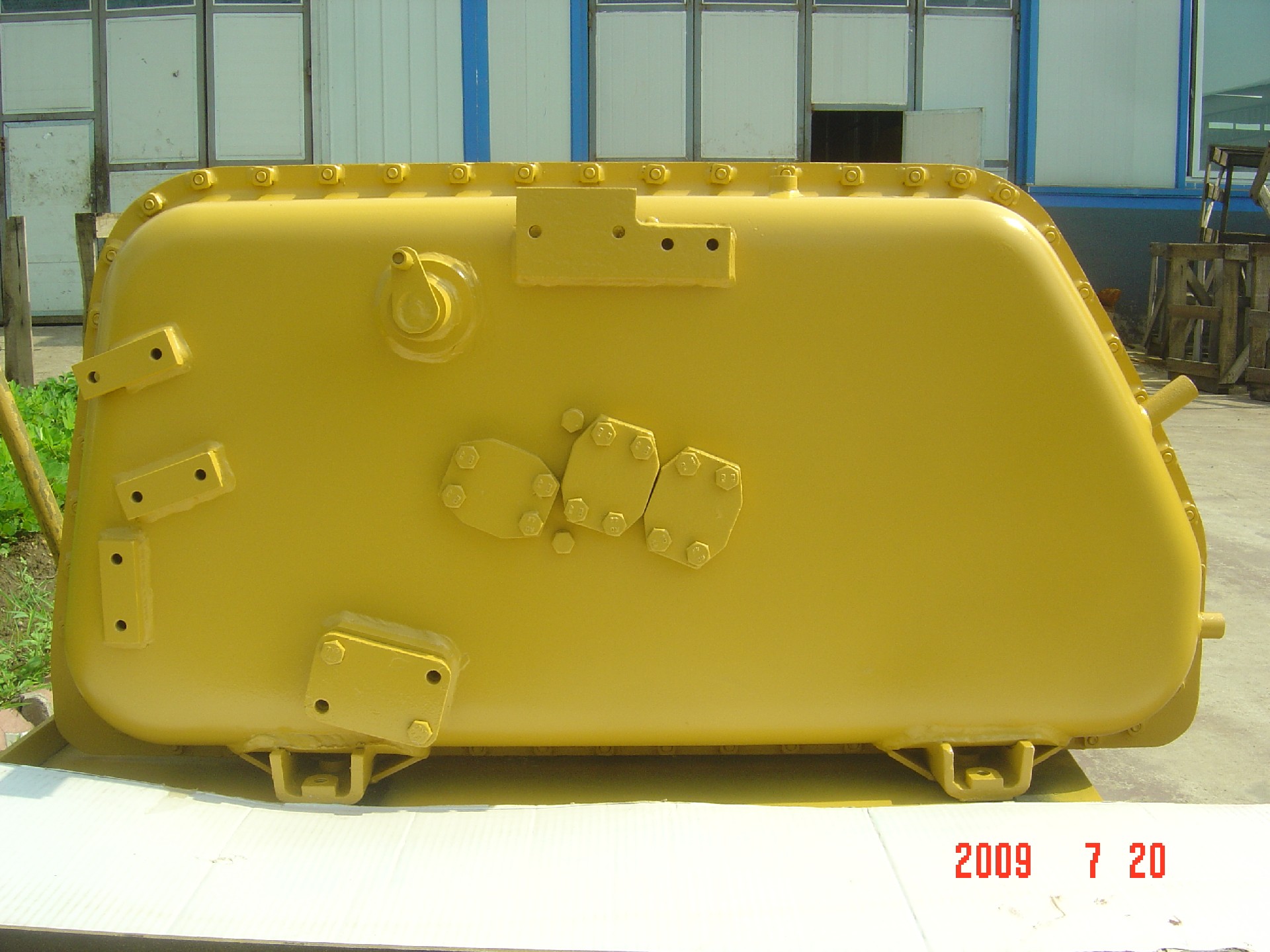 16Y-60-00000 Hydraulic oil tank