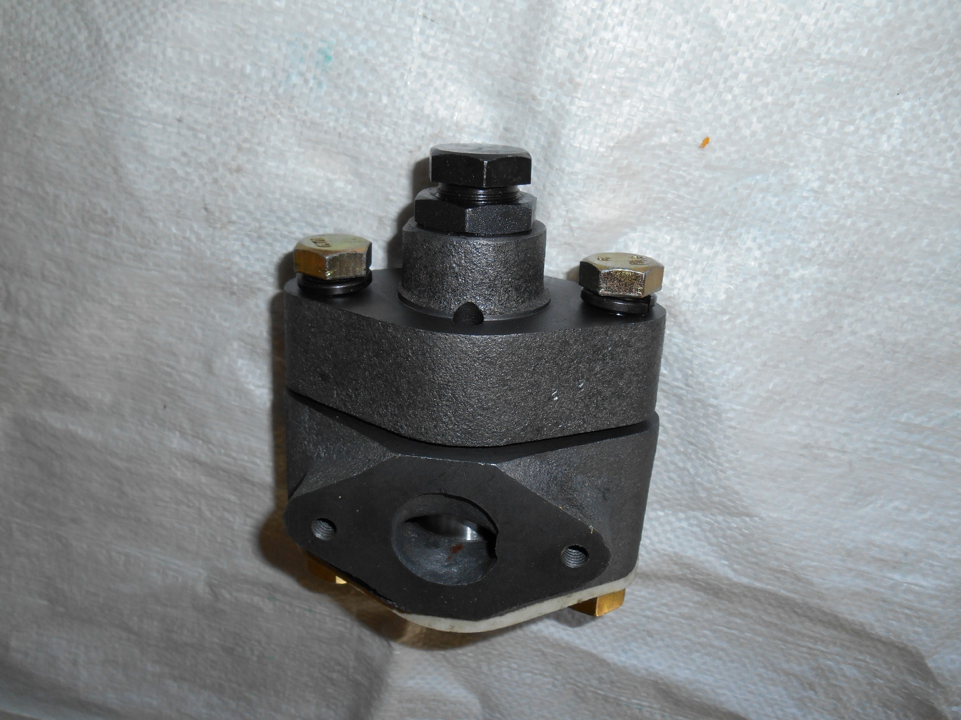 701-30-51002 Relief valve assembly 3kg