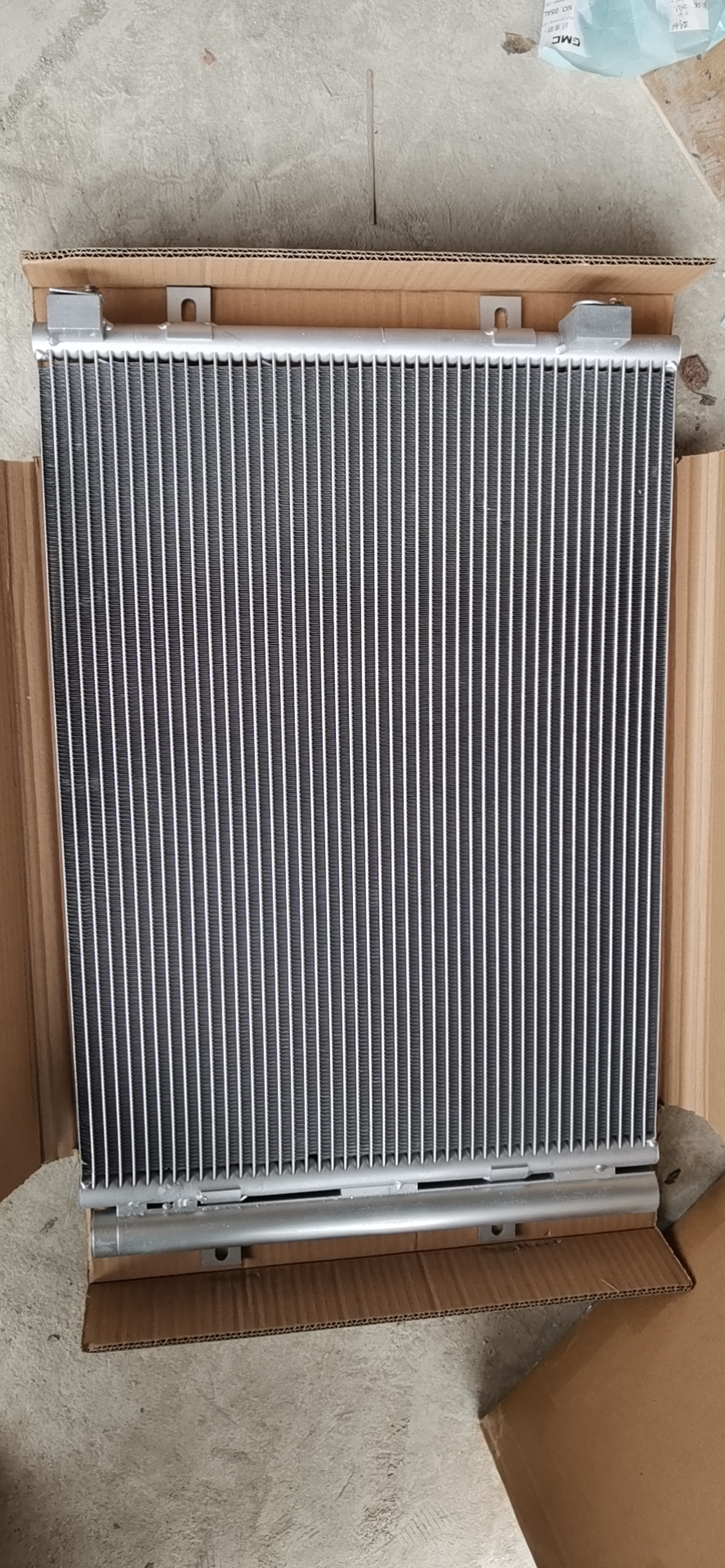 11Q6-90071 67sm x 45sm radiator air conditioner condenser