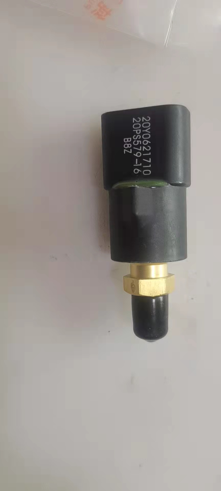 20Y-06-21710 Sensor