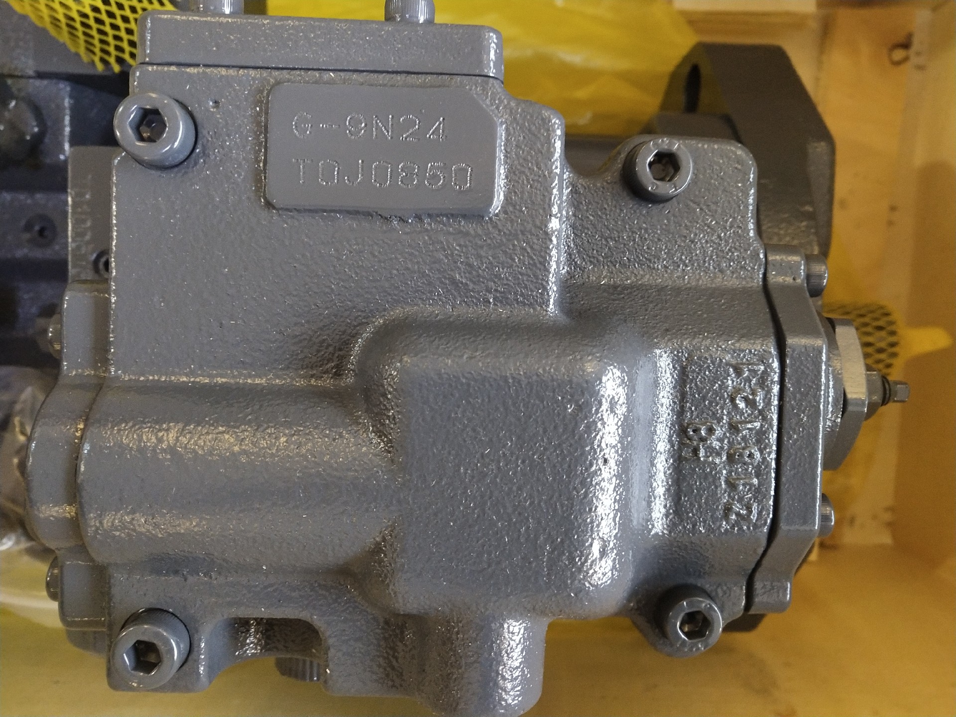 K3V112DT-1XHR-9N64-2V main pump