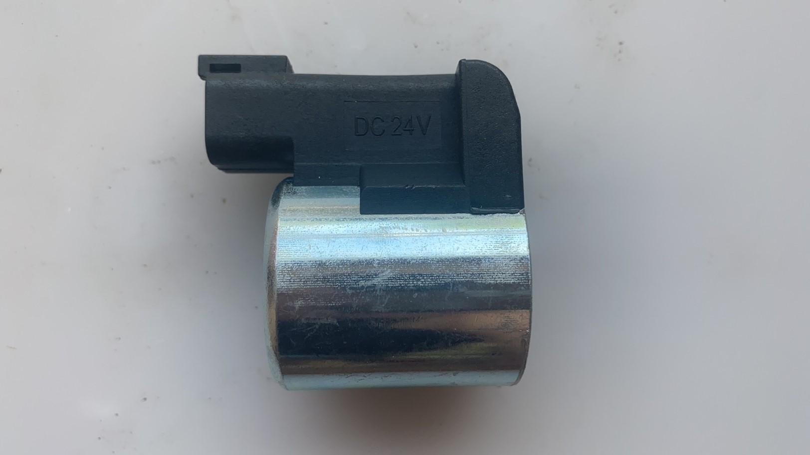 R225-7 Solenoid Valve